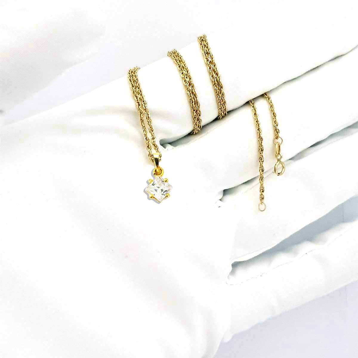 18K Pure Gold Beautiful Stone Necklace - Image 5