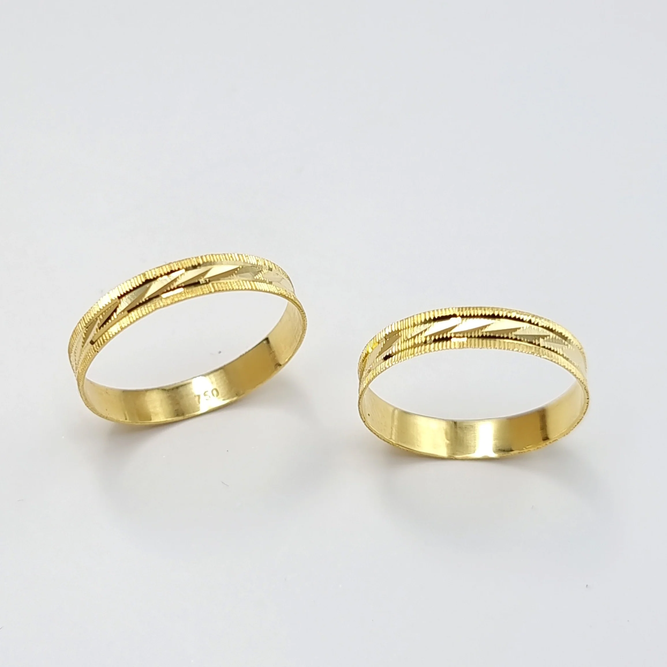 18K Pure Gold Elegant Design Couple Ring - Image 8