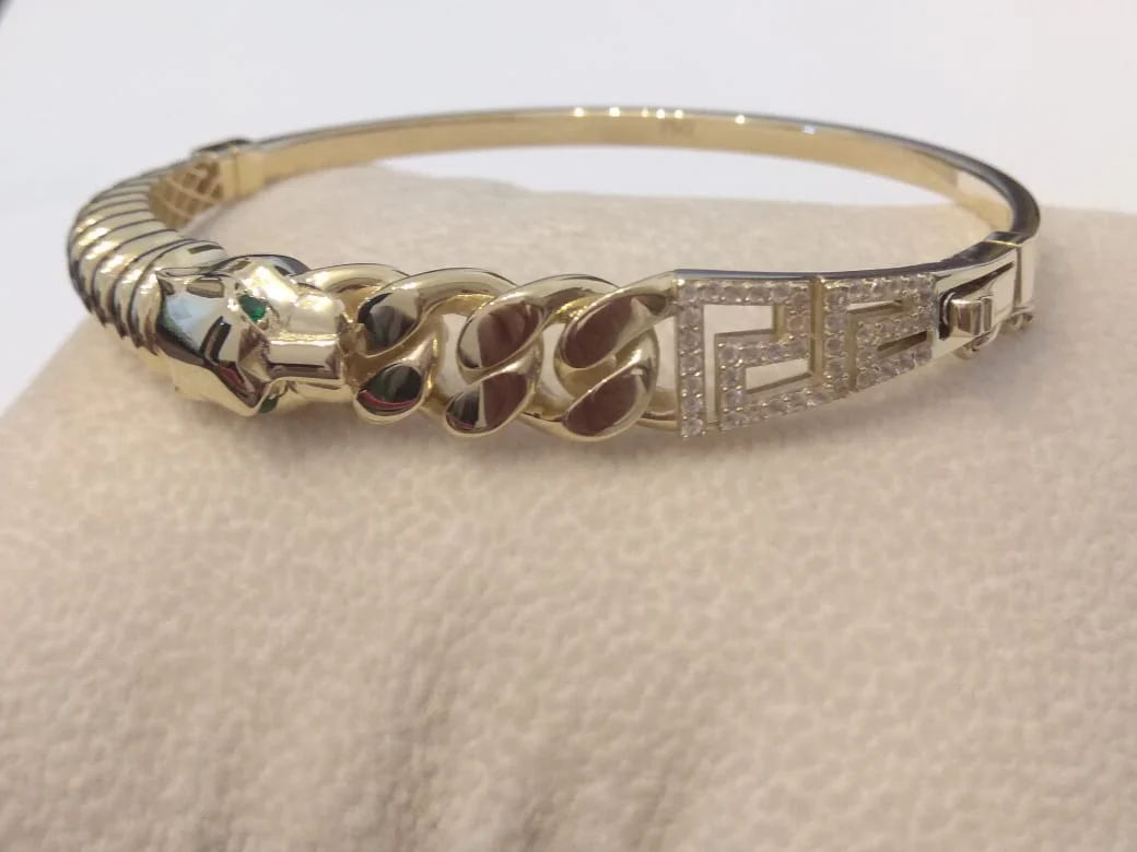 18K Pure Gold Elegant Panther Bangle - Image 5