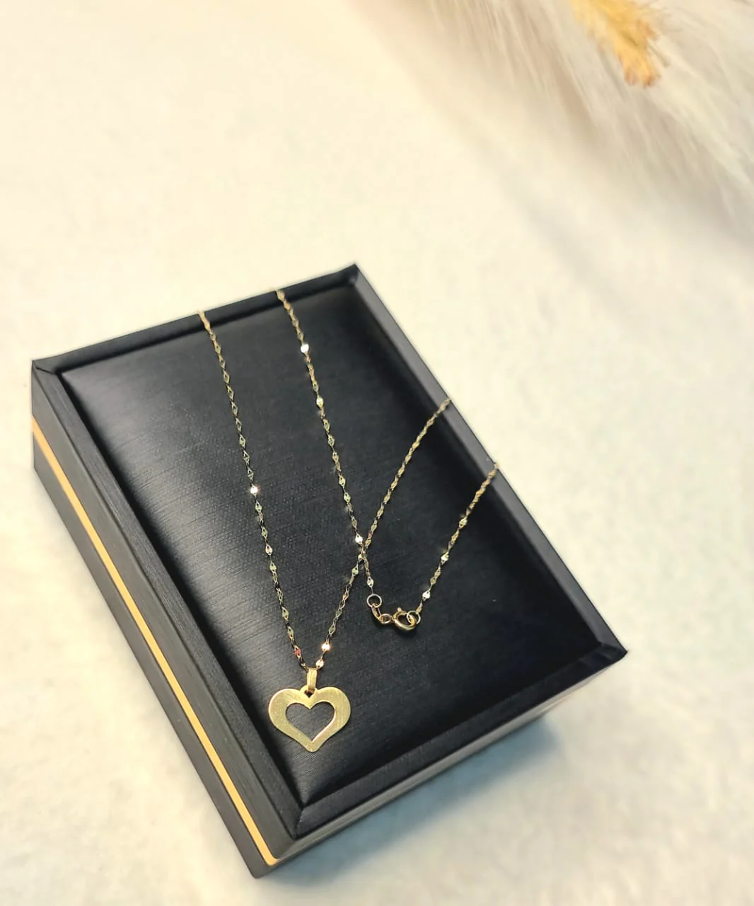 18K Pure Gold Heart Necklace - Image 5