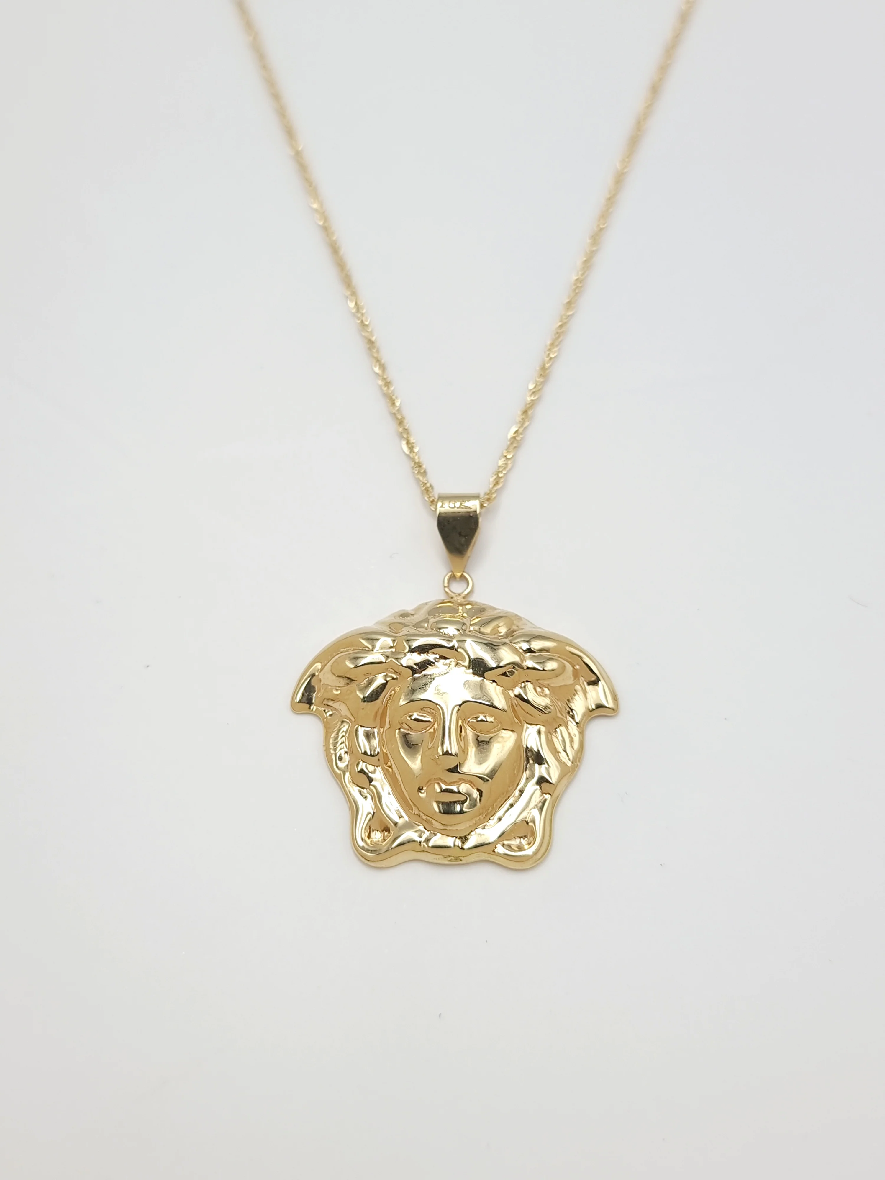 18K Pure Gold V.R.C Necklace - Image 4