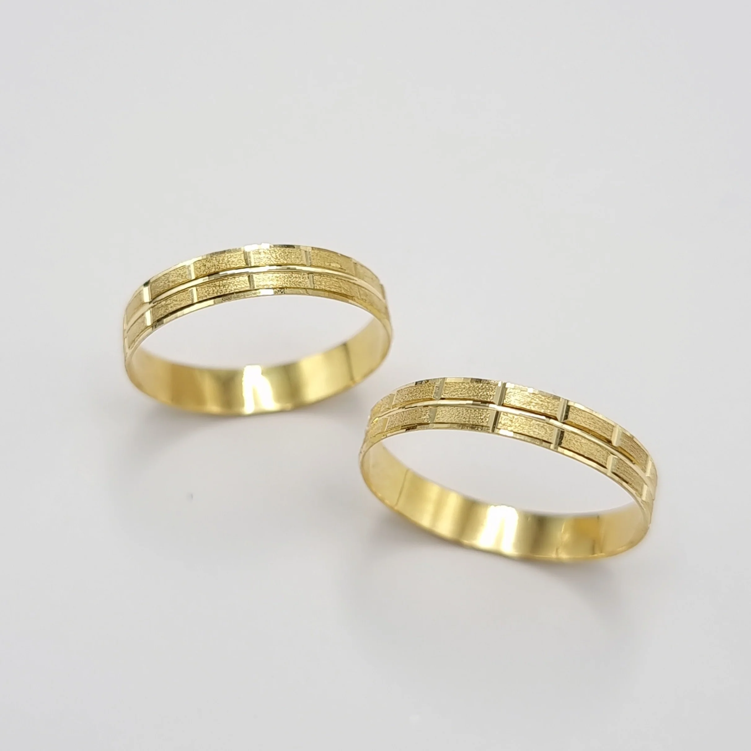 18K Pure Gold Elegant Design Couple Ring - Image 8
