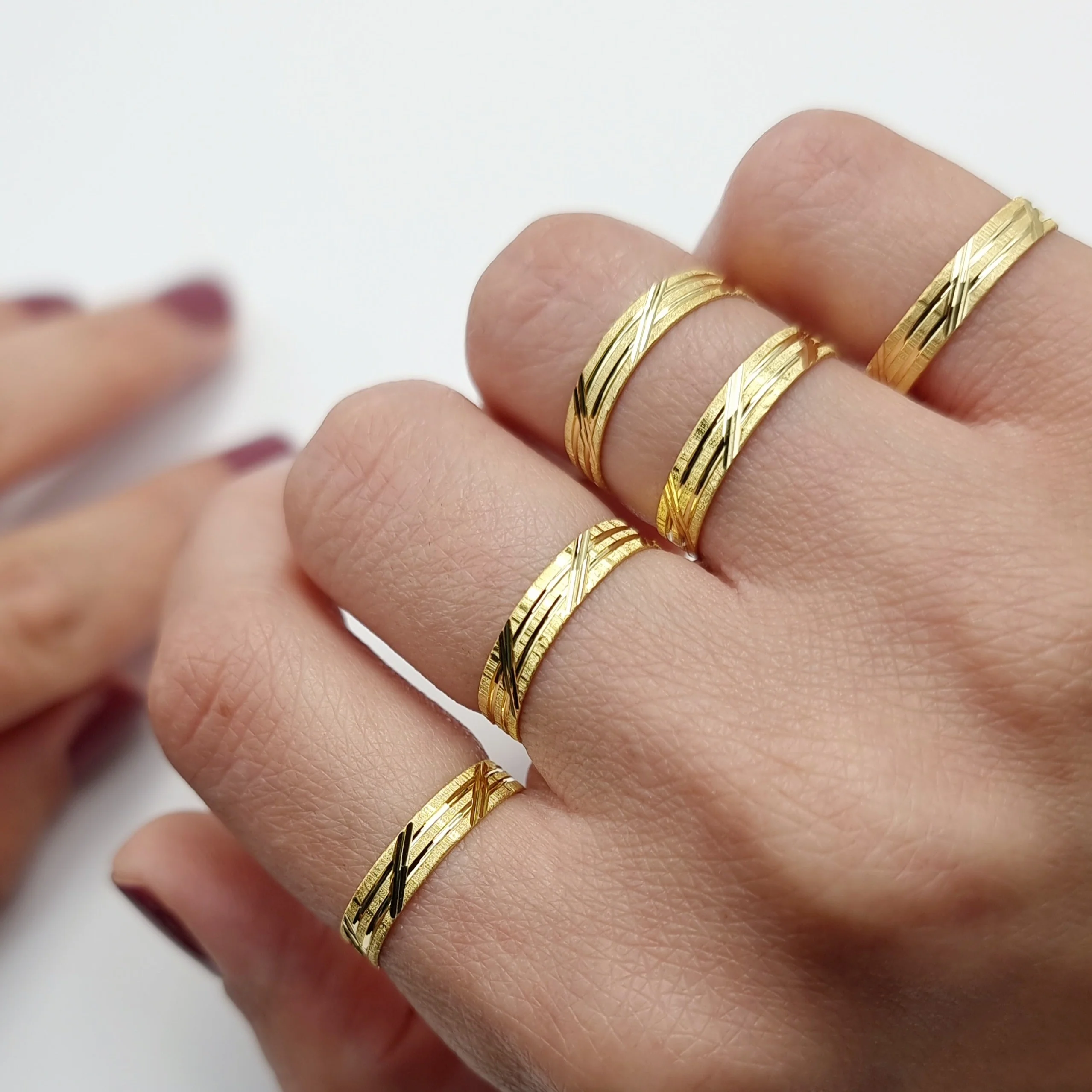 18K Pure Gold Elegant Design Couple Ring - Image 3