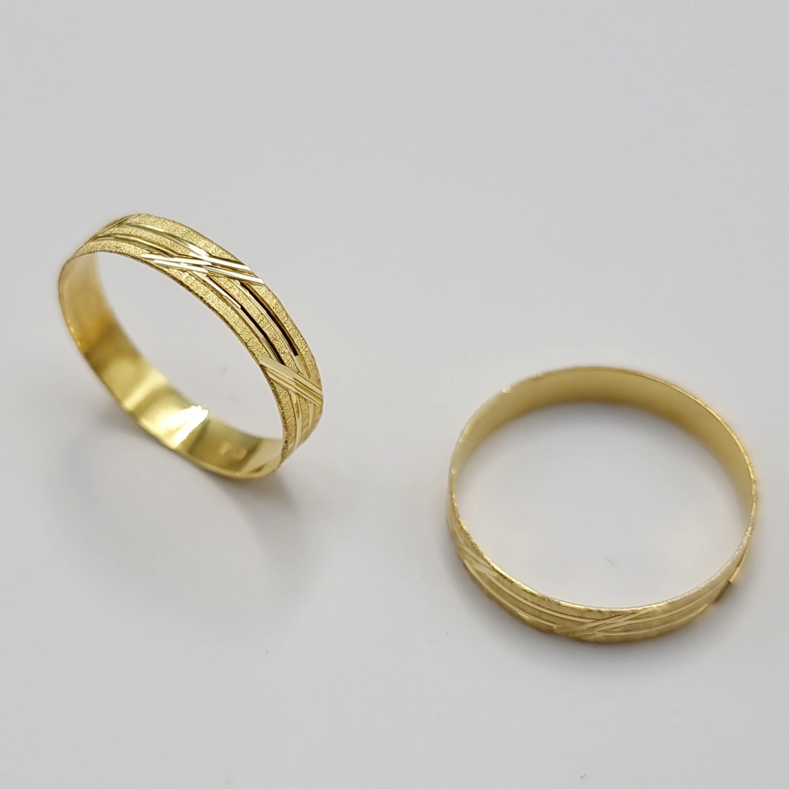 18K Pure Gold Elegant Design Couple Ring - Image 6