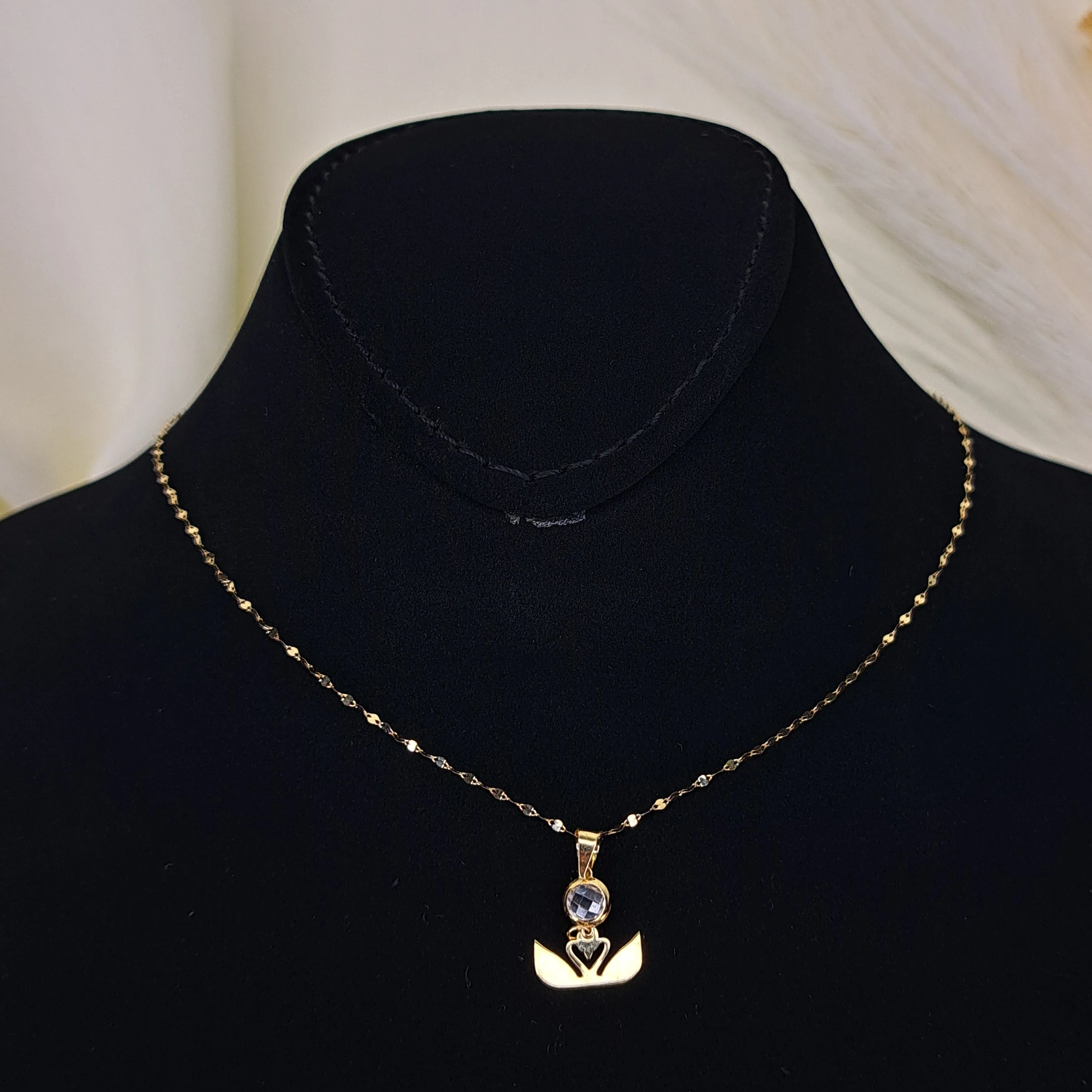 18K Pure Gold Heart Stone Necklace - Image 5