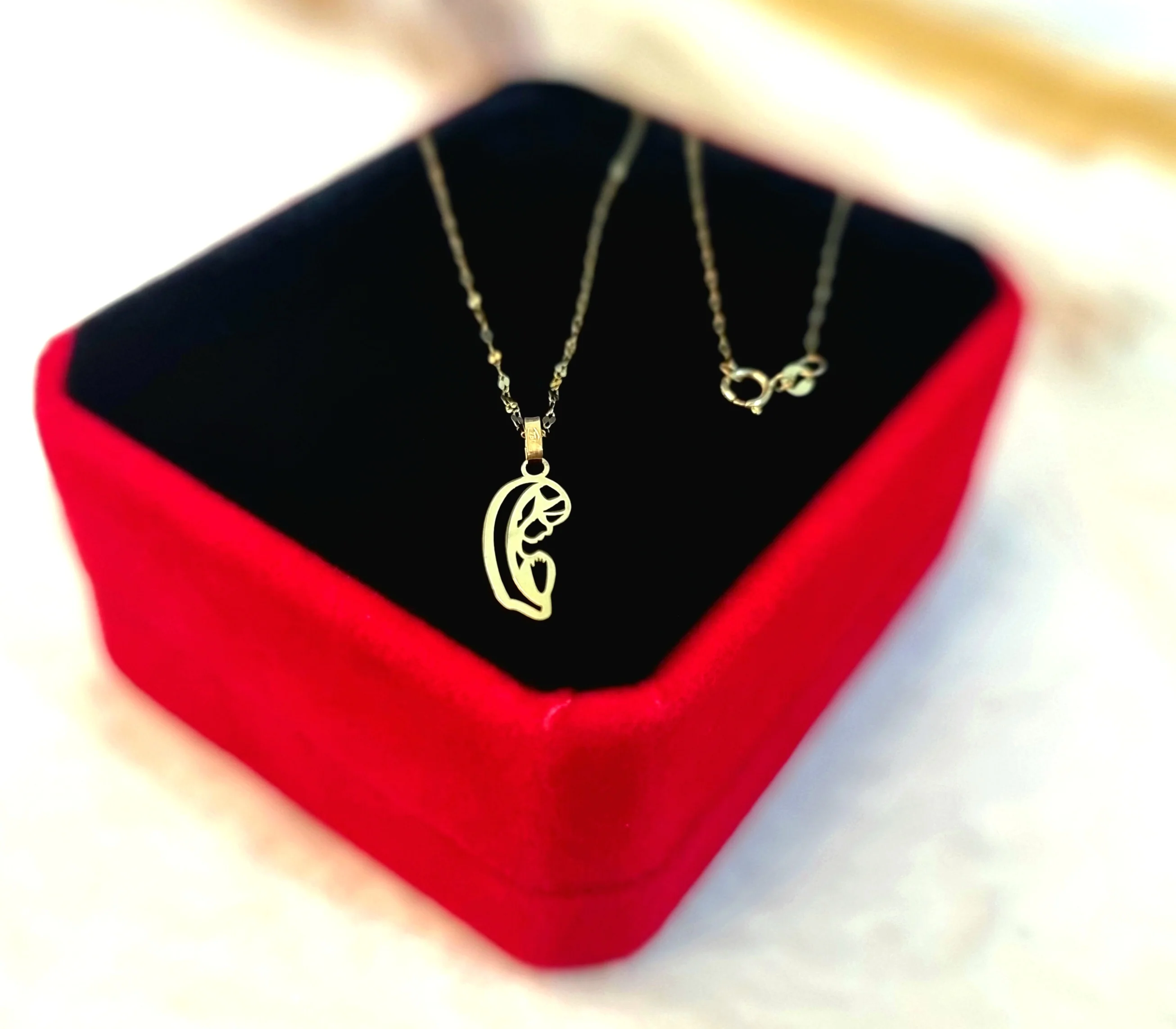 18K Pure Gold Mama Mary Necklace - Image 5