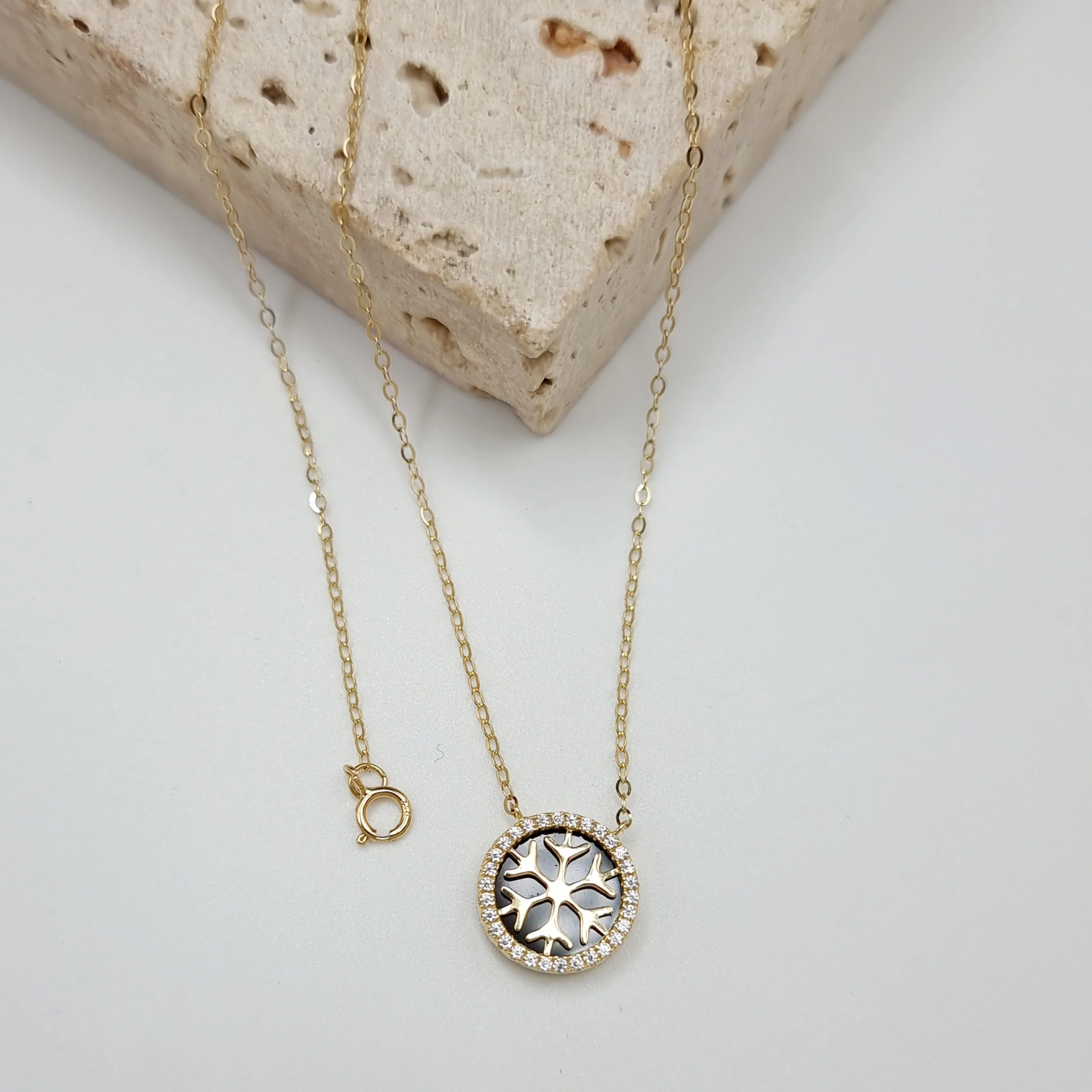 18K Pure Gold Snow Flakes Necklace - Image 4