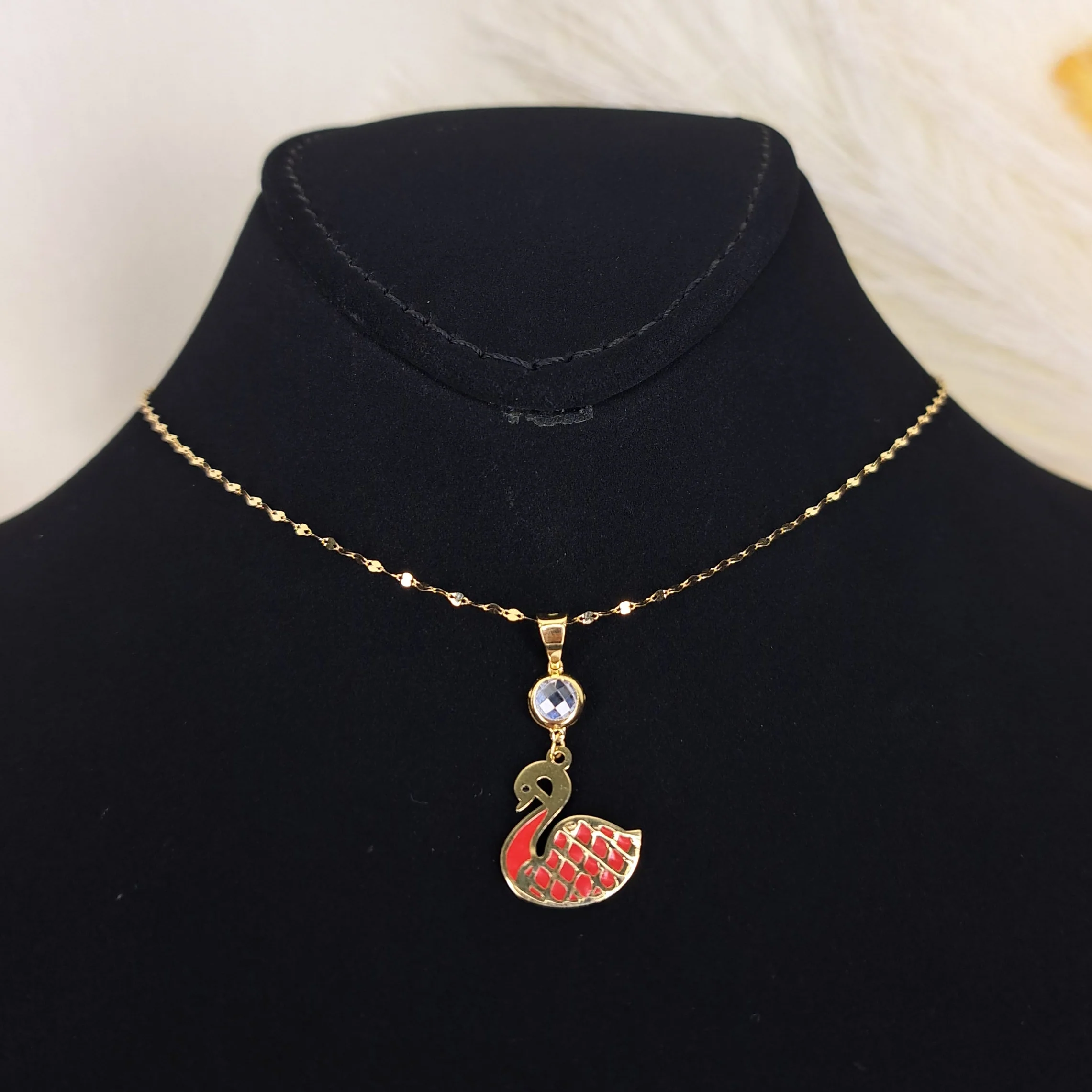 18K Pure Gold Swan Necklace - Image 3